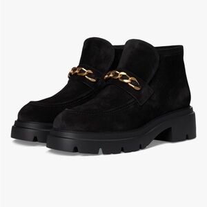 Stuart Weitzman Womens Soluxe Hudson Chukka Black Boots with Gold Accents